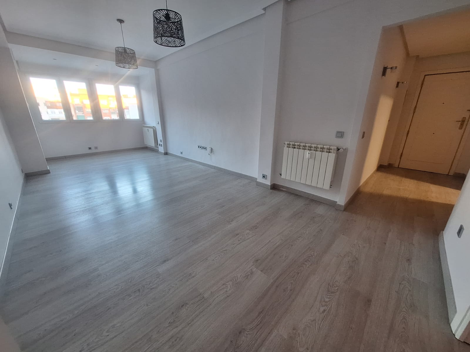 49973_WhatsApp Image 2025-10-22 at 18.53.14 (3).jpeg